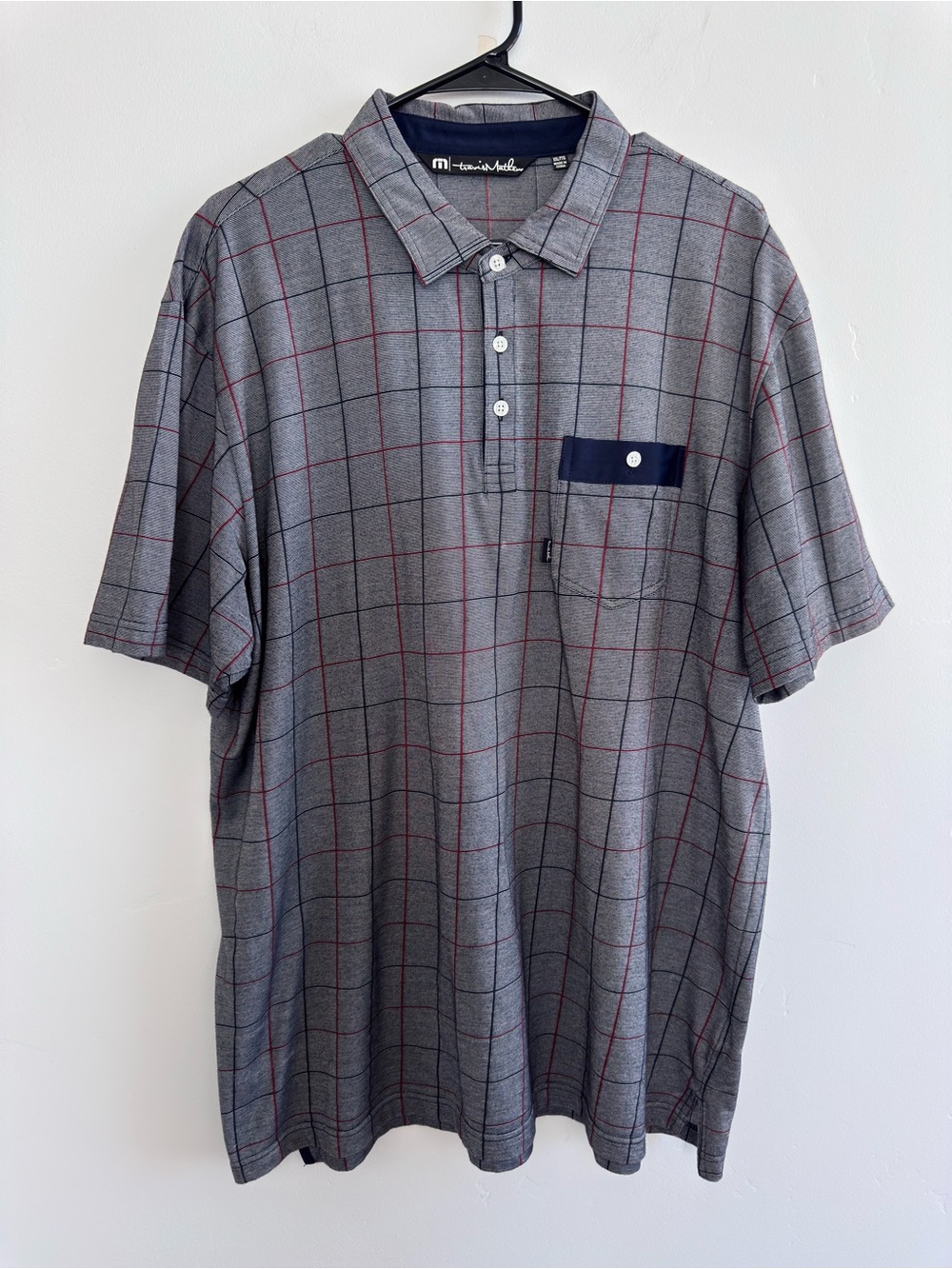 TravisMathew Men’s XXL Windowpane Plaid Golf Polo Shirt Gray Navy Red Pocket